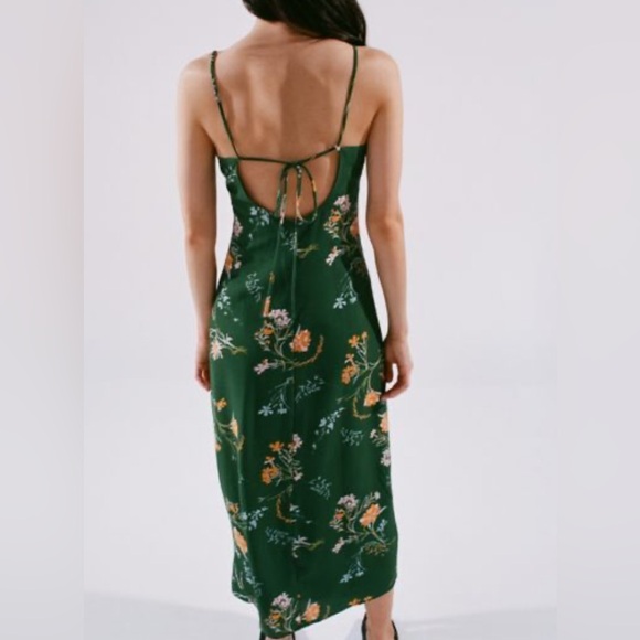 Urban Outfitters April Tie-Back Midi Slip Dress, Small, Green Floral EUC - Picture 2 of 12